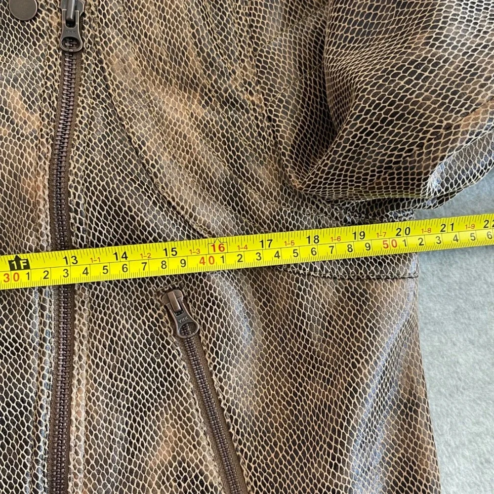 Free‎ People We The Free Snake Print Vegan Leather Moto Jacket Brown L NWT - Picture 9 of 15
